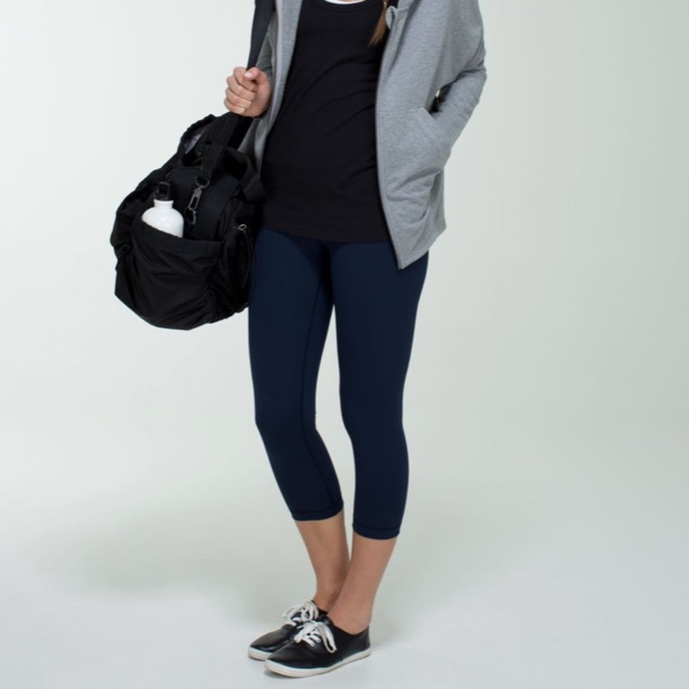❌SOLD❌🍋 Lululemon Wunder under crop Luxtreme - Picture 2 of 6